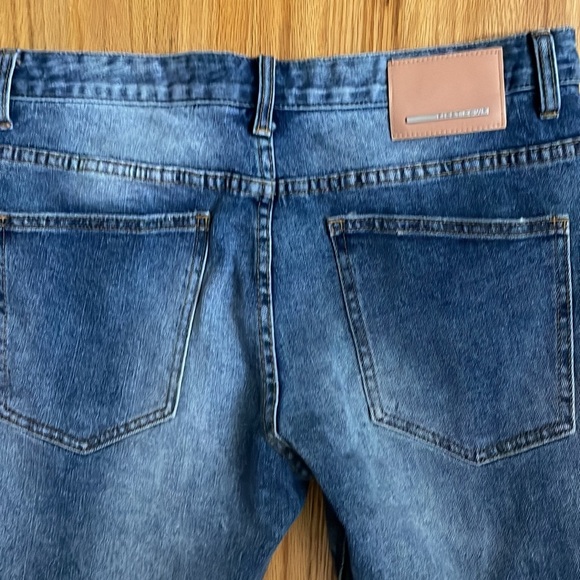 FIRST ROW Heavy Rip & Repair Slim Straight Denim 34/32 A8 - Picture 10 of 12